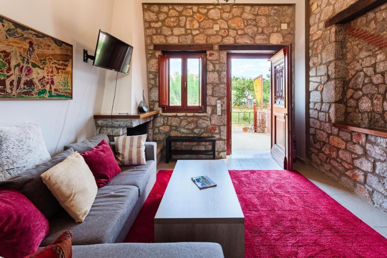 Stone Villas Dukes Parálion Ástros المظهر الخارجي الصورة