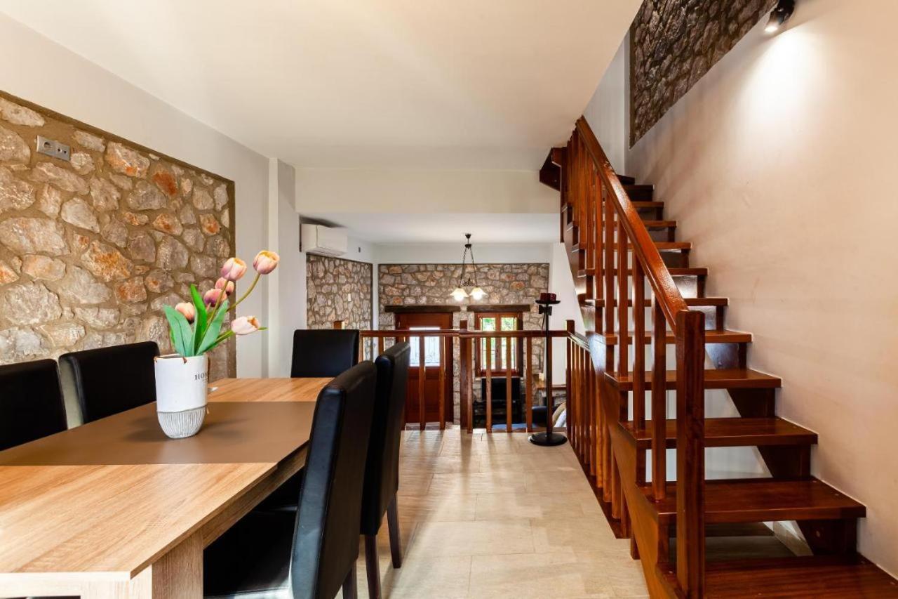 Stone Villas Dukes Parálion Ástros المظهر الخارجي الصورة